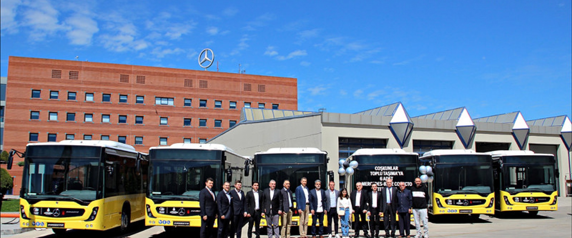 Mercedes Benz den Coşkunlar a Yeni Connecto Teslimat Töreni